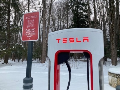Stewart’s Shop in Ballston Spa Equipped With Tesla Superchargers
